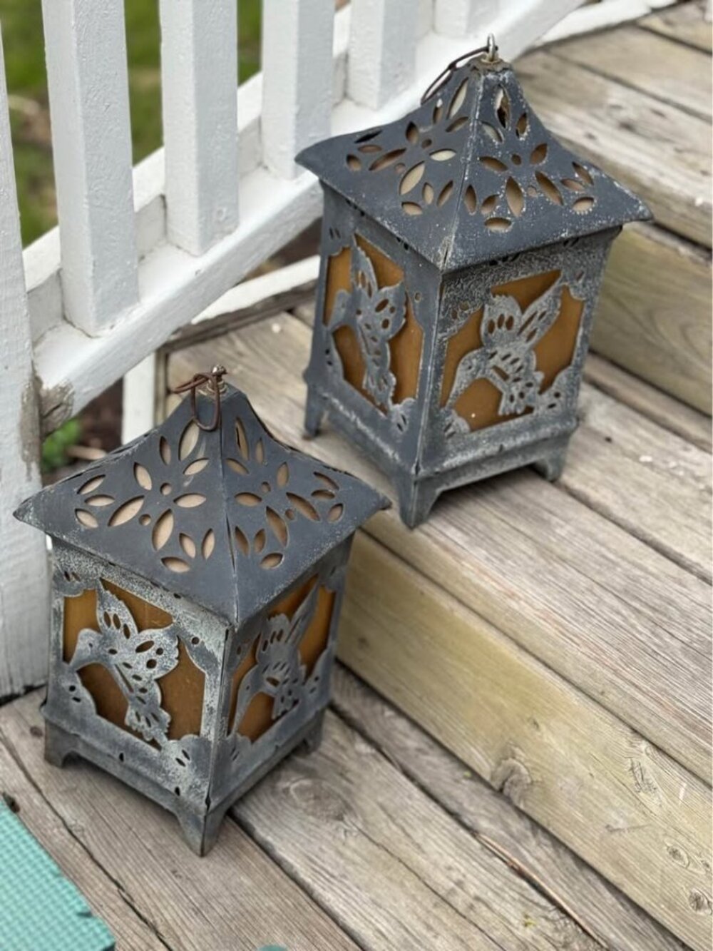 90s Cast Iron hummingbird Pagoda Lantern Garden Decor Candle Holder Set of 2 - 1